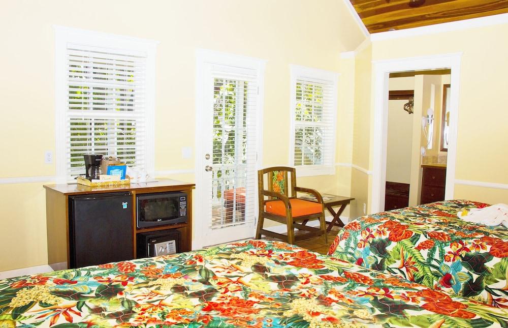 Ramons Village Resort San Pedro  Esterno foto