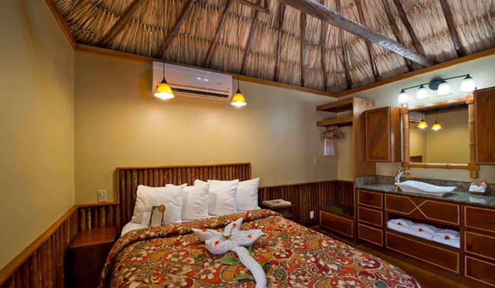 Ramons Village Resort San Pedro  Esterno foto