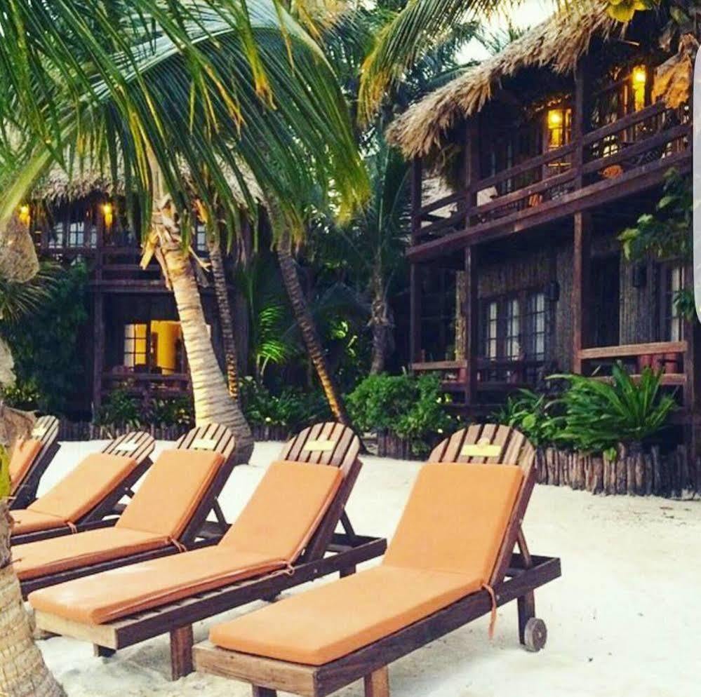 Ramons Village Resort San Pedro  Esterno foto